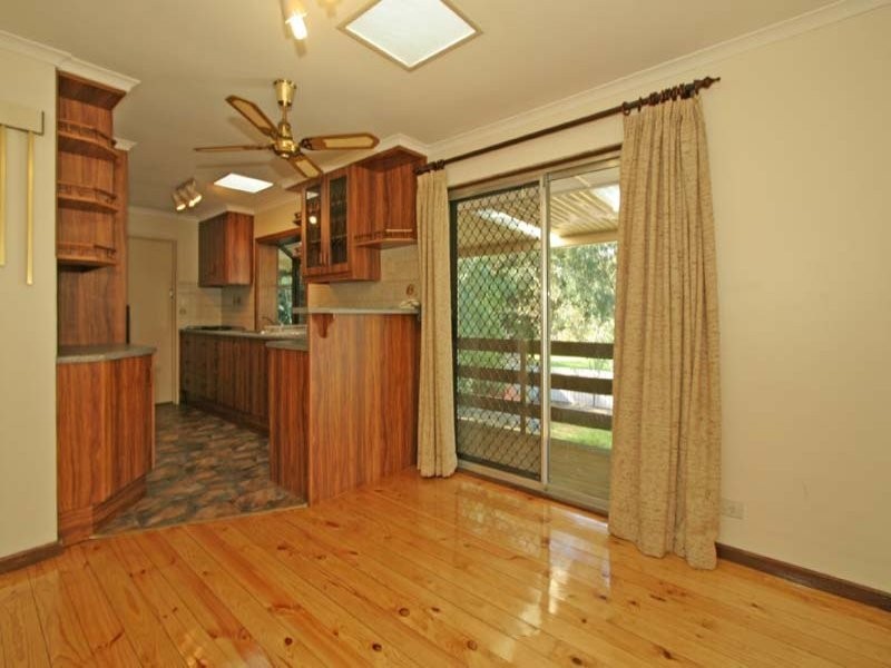 94 Carbenet Drive, Hackham SA 5163