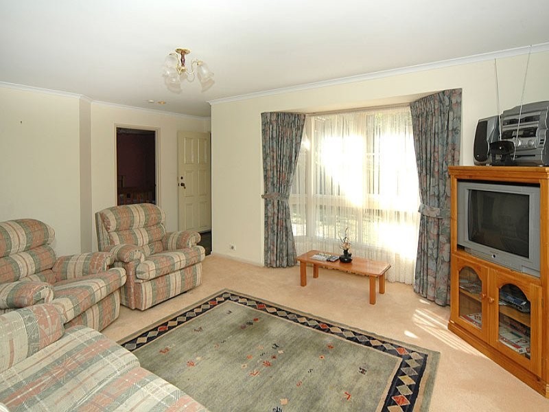 4 Dulcet Close, Aberfoyle Park SA 5159