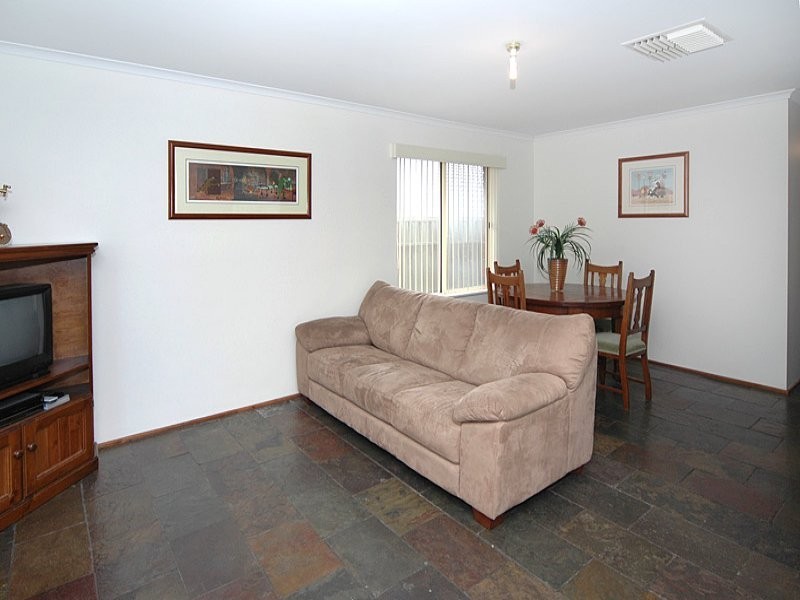 44 Sir James Hardy Way, Woodcroft SA 5162