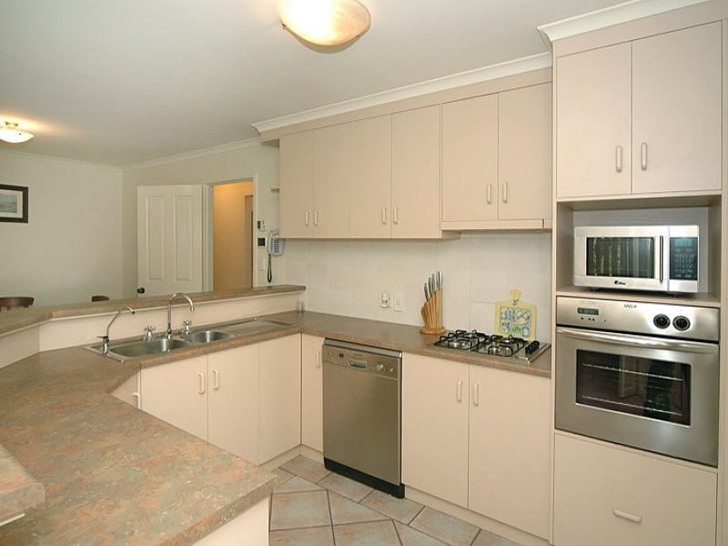 2 Spy Glass Hill Circuit, Seaford Rise SA 5169