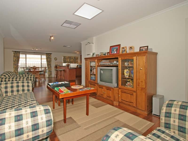 61 Pridham Boulevard, Aldinga Beach SA 5173