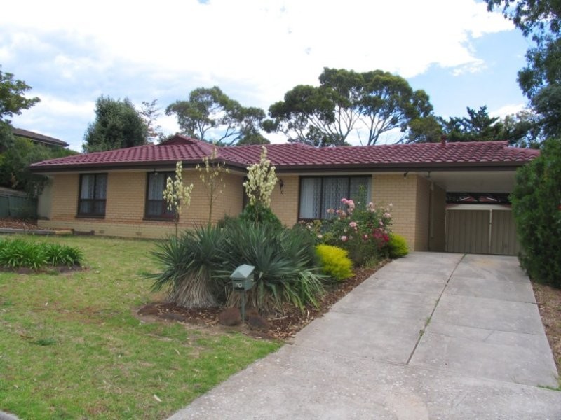 10 Woodhall Drive, Happy Valley SA 5159
