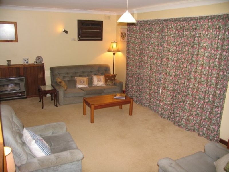 42 Powell Place, Morphett Vale SA 5162