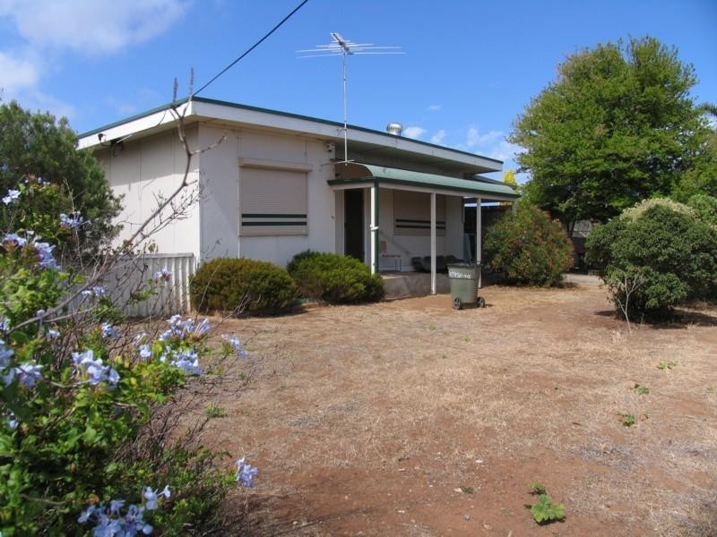 38 Saltash Avenue, Christies Beach SA 5165