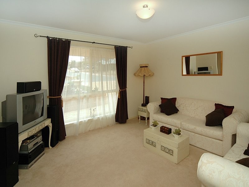 8 Horizon Avenue, Seaford Rise SA 5169