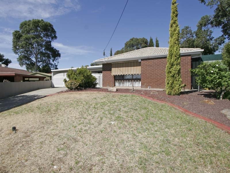 32 Desmond Road, Hackham SA 5163