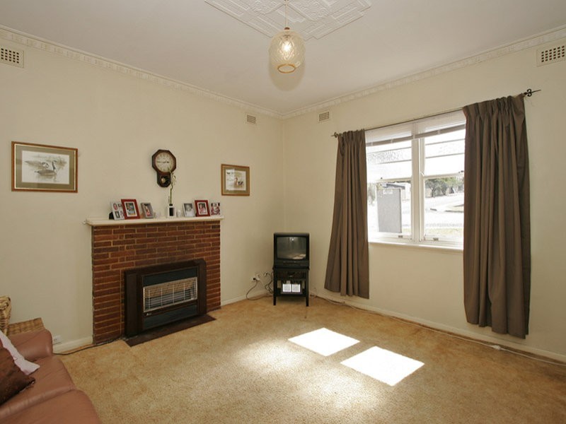 32 Maturin Avenue, Christies Beach SA 5165