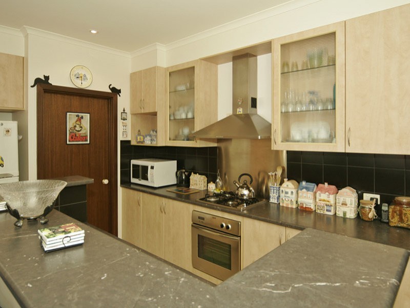 Unit 2, 31 Nashwauk Crescent, Moana SA 5169