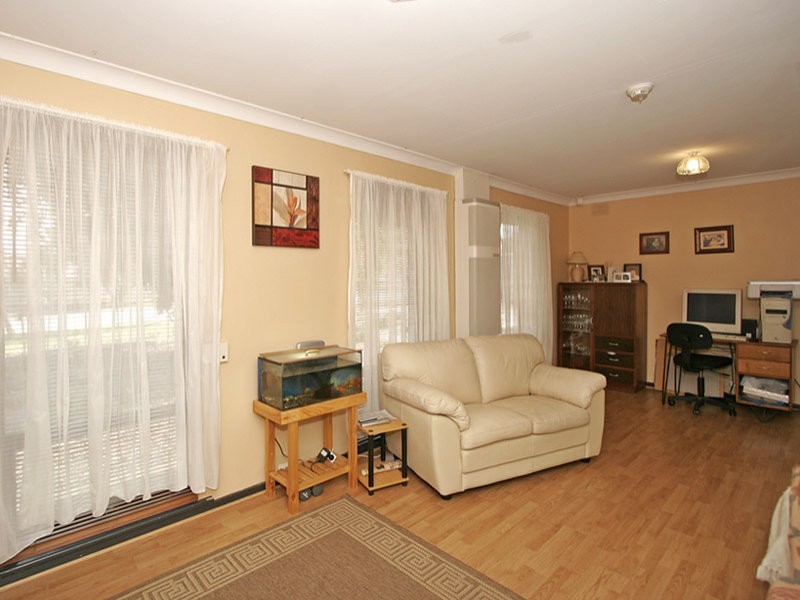 8 Brodie Road, Reynella SA 5161