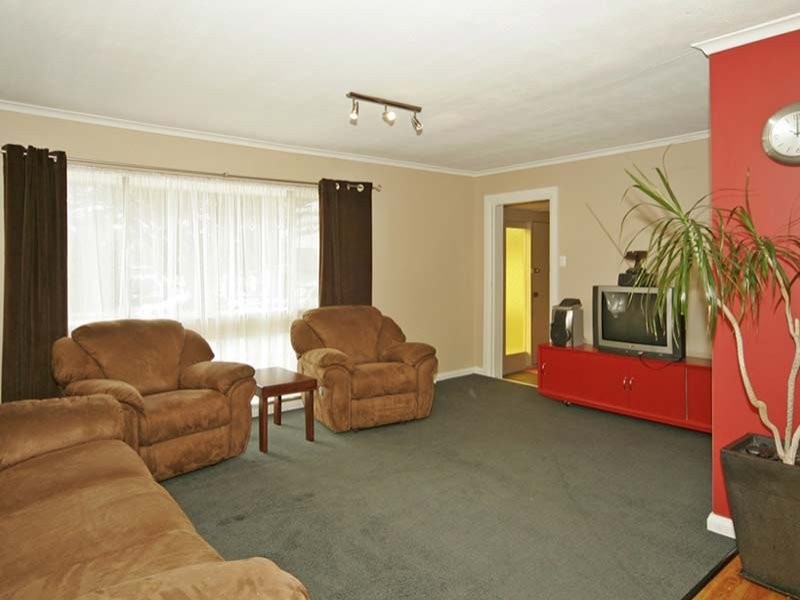 16 Braemar Avenue, Morphett Vale SA 5162