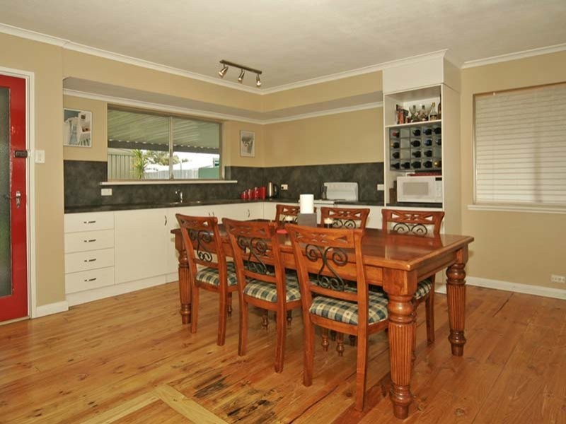 16 Braemar Avenue, Morphett Vale SA 5162
