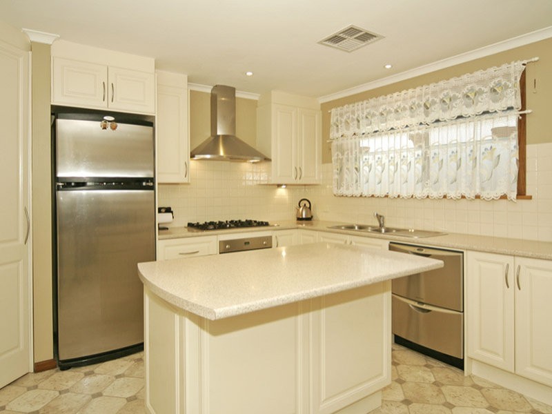 41 Kenneth Road, Morphett Vale SA 5162