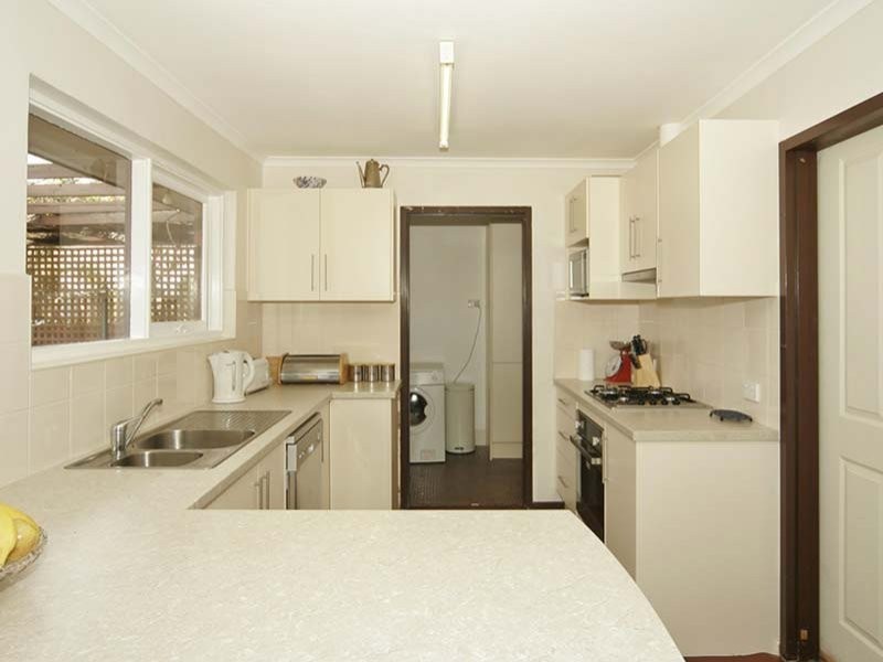 13 Castine Street, Port Noarlunga SA 5167