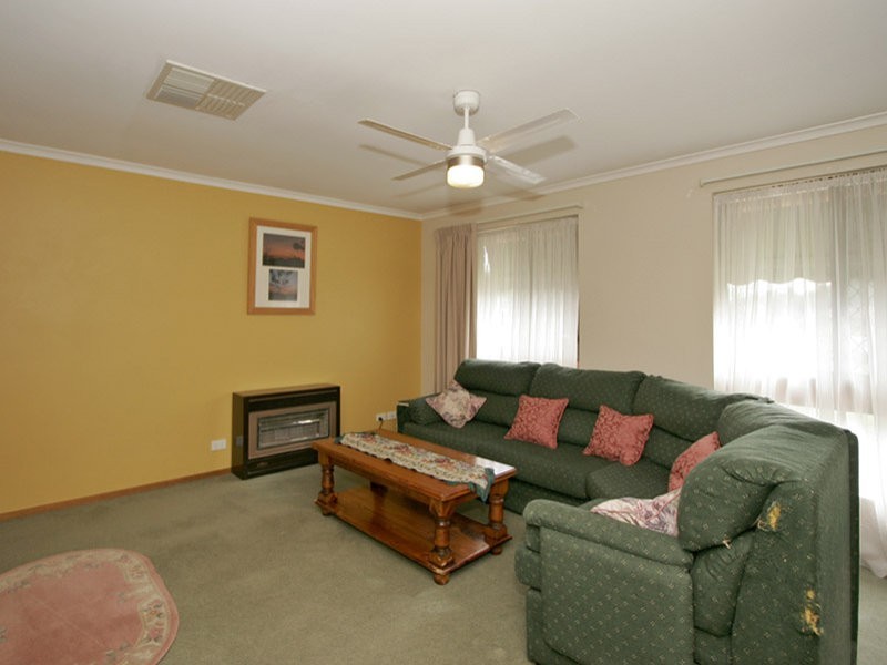 5 Solomon Court, Morphett Vale SA 5162