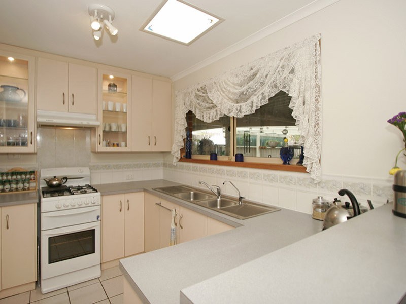 16 Goulding Grove, Noarlunga Downs SA 5168