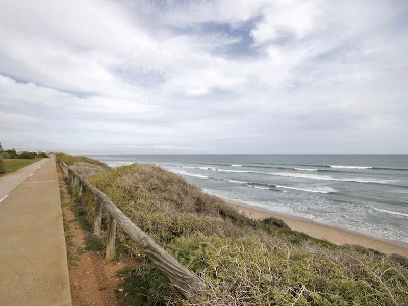 205 Esplanade, Port Noarlunga South SA 5167