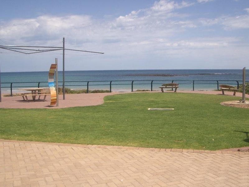 36 and 36a Penzance Avenue, Christies Beach SA 5165