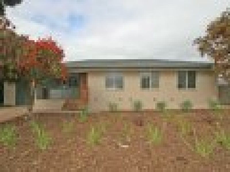 16 Gerard Street, Christie Downs SA 5164