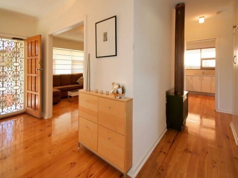 17 Oliver Street, Reynella SA 5161