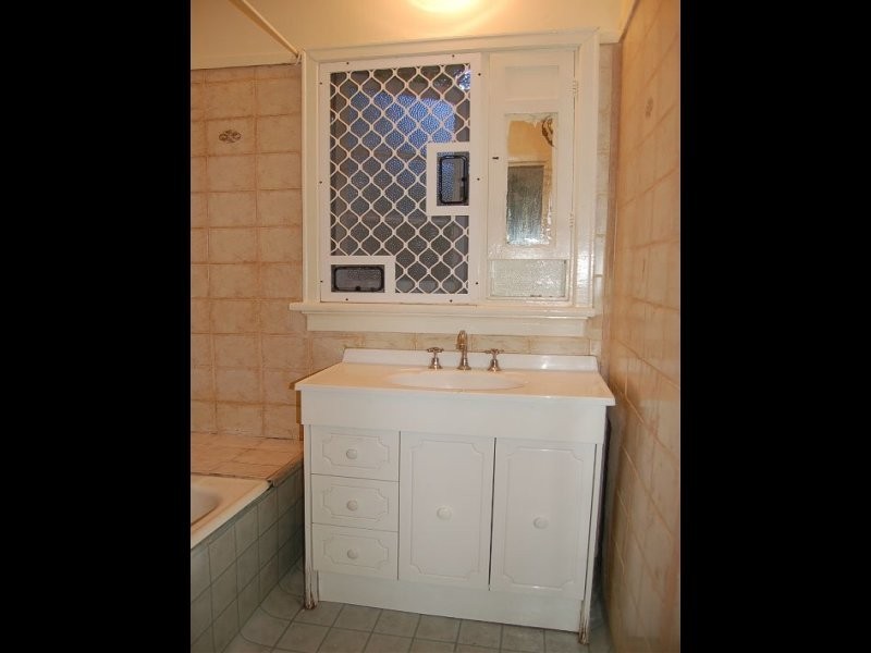 35 Pinedale Street, East Victoria Park WA 6101