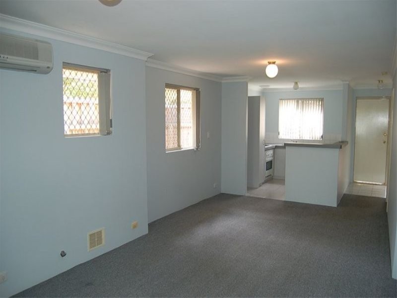 35C Coolgardie Street, St James WA 6102