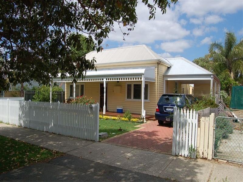 54A Tuam Street, Victoria Park WA 6100