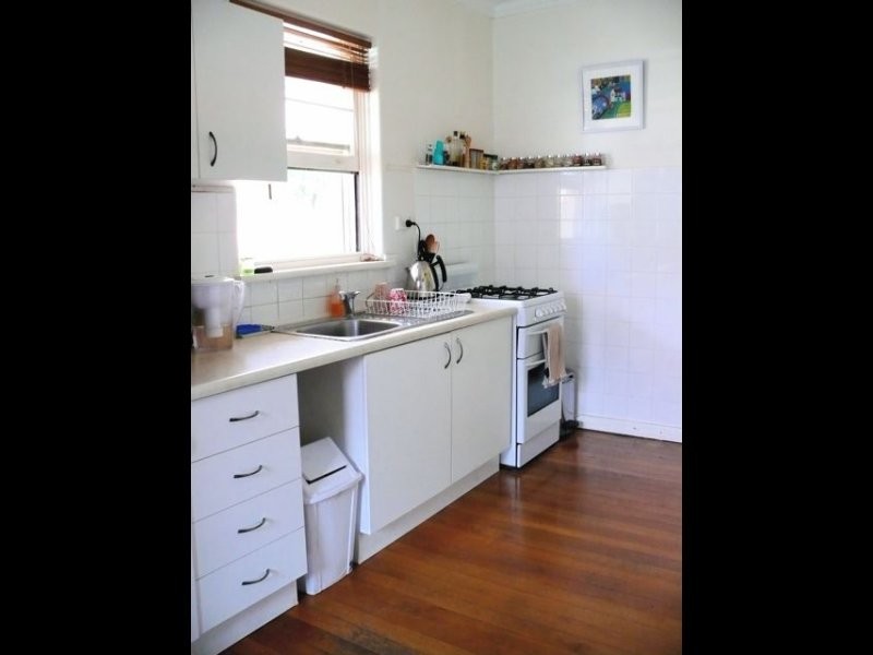 403 Berwick Street, St James WA 6102