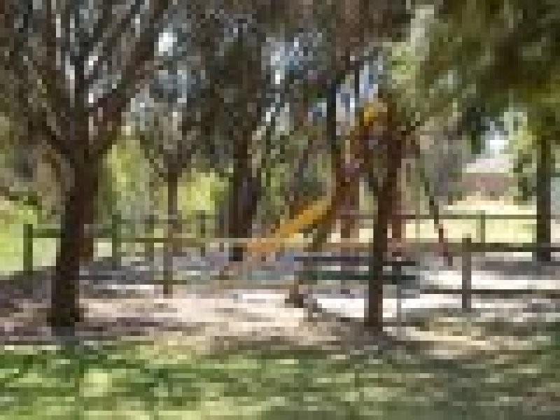 107 Ladywell Street, Beckenham WA 6107