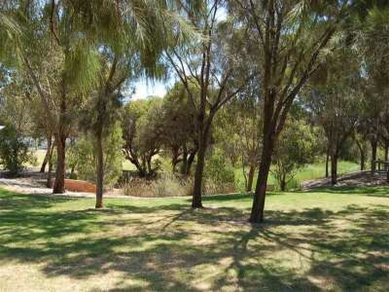 107 Ladywell Street, Beckenham WA 6107