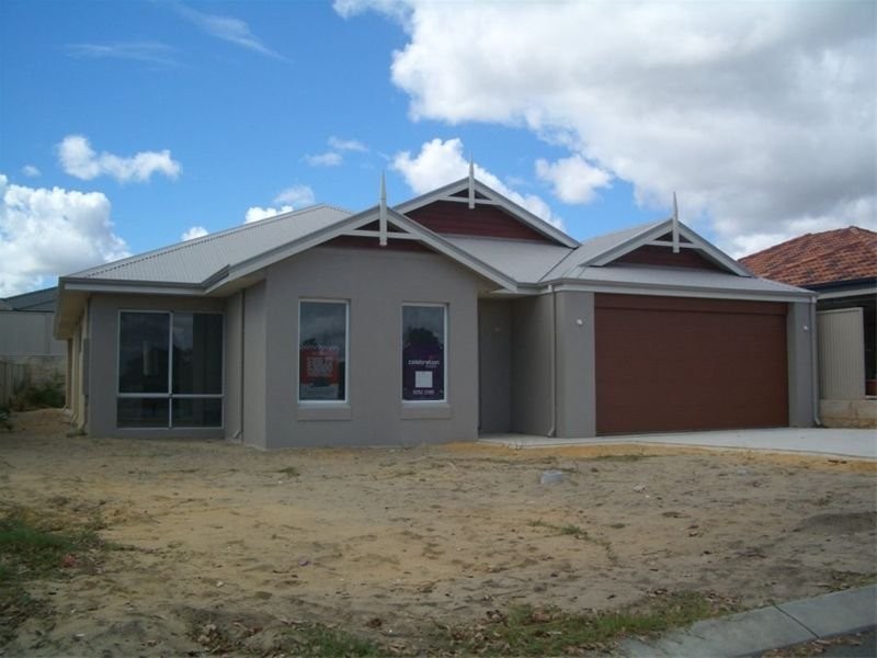 12 McKenzie Corner, Bertram WA 6167