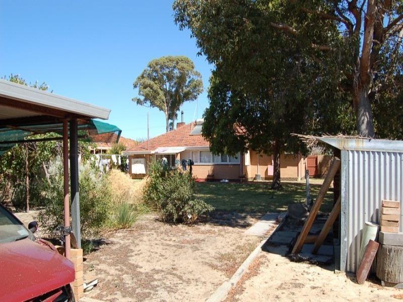 36 Grey Street, Cannington WA 6107