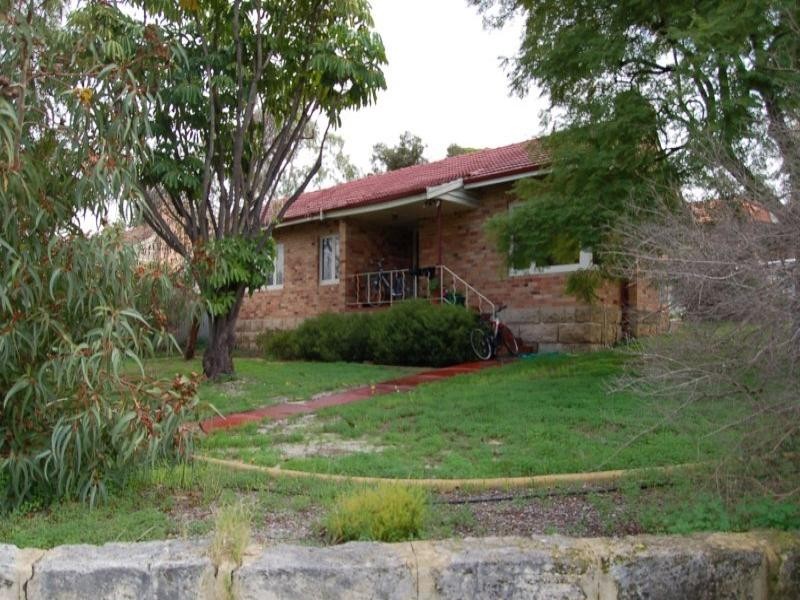 59 Hillview Terrace, St James WA 6102