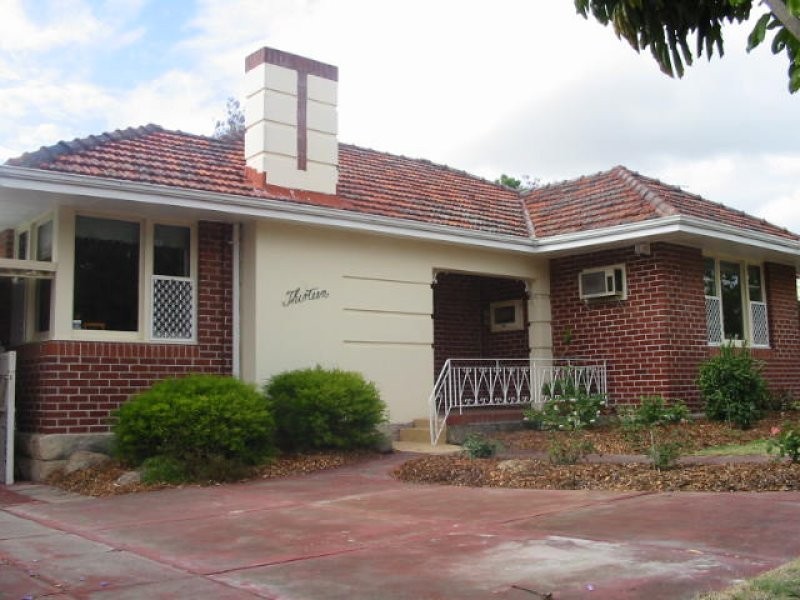 13 RIVERVIEW ROAD, East Victoria Park WA 6101