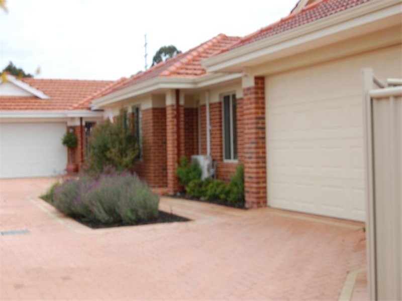 19B Raleigh Street, Carlisle WA 6101