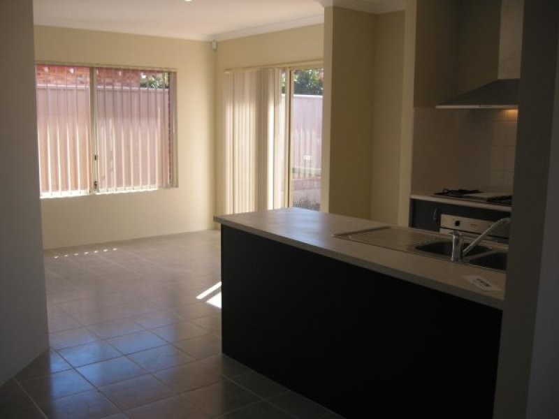 19B Raleigh Street, Carlisle WA 6101