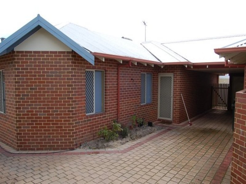69C Raleigh Street, Carlisle WA 6101