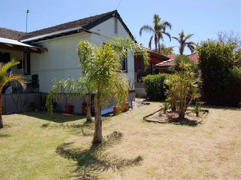 89 Renou Street, East Cannington WA 6107