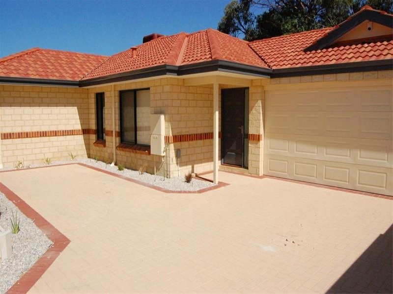 31B Coolgardie Street, St James WA 6102