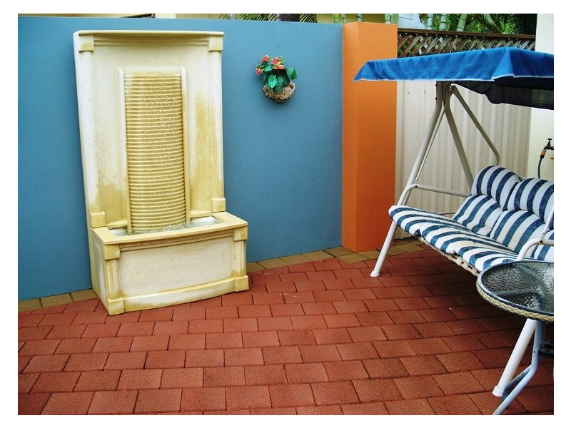 6 Athanasiou Road, Coconut Grove NT 0810