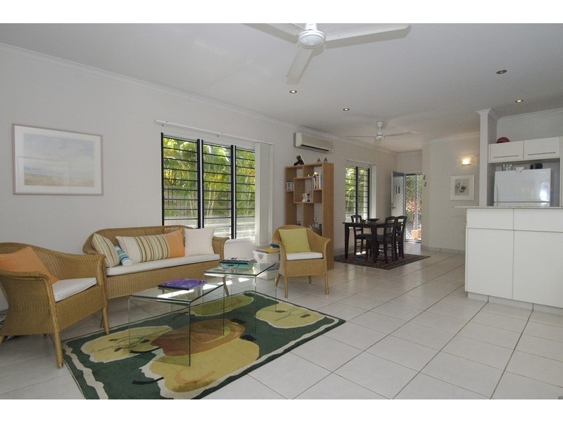 1/10 Sovereign Circuit, Coconut Grove NT 0810