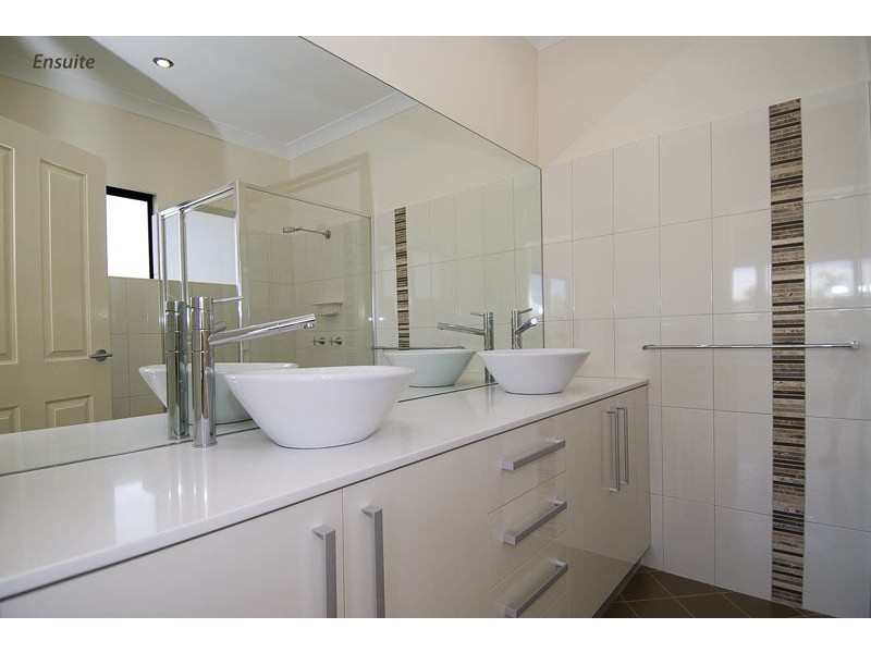 54 Yirra Crescent, Rosebery NT 0832