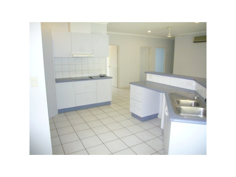 2 McGowan Place, Gunn NT 0832
