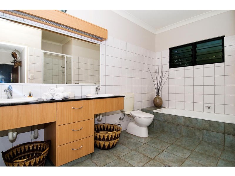 6 Montgomerie Street, Coconut Grove NT 0810