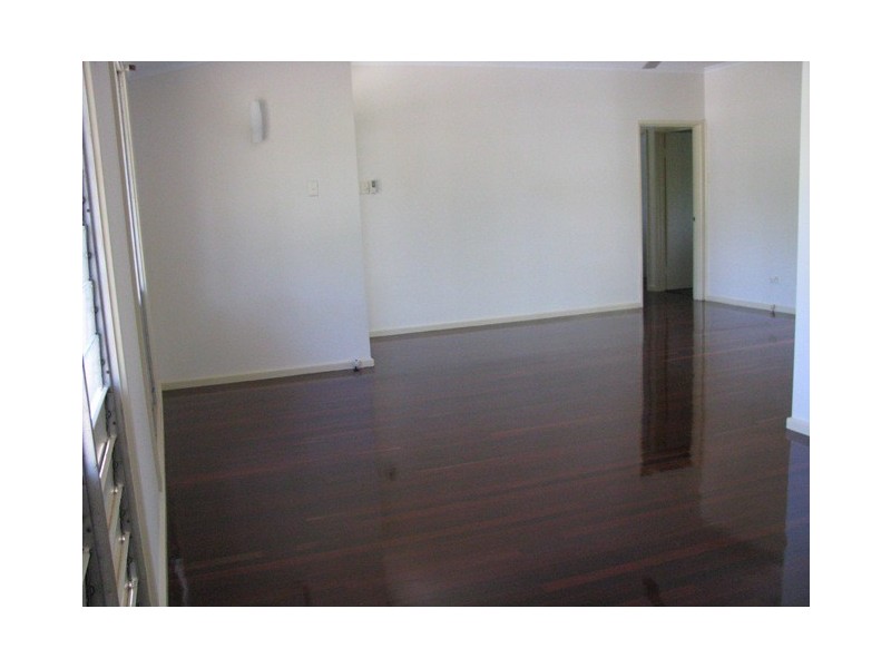 2 Hummell Court, Malak NT 0812