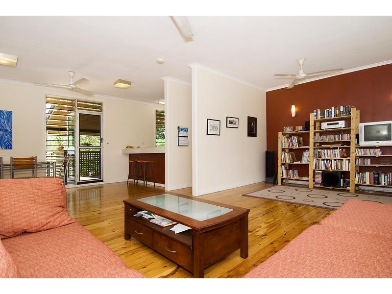21 Lanyon Terrace, Moil NT 0810
