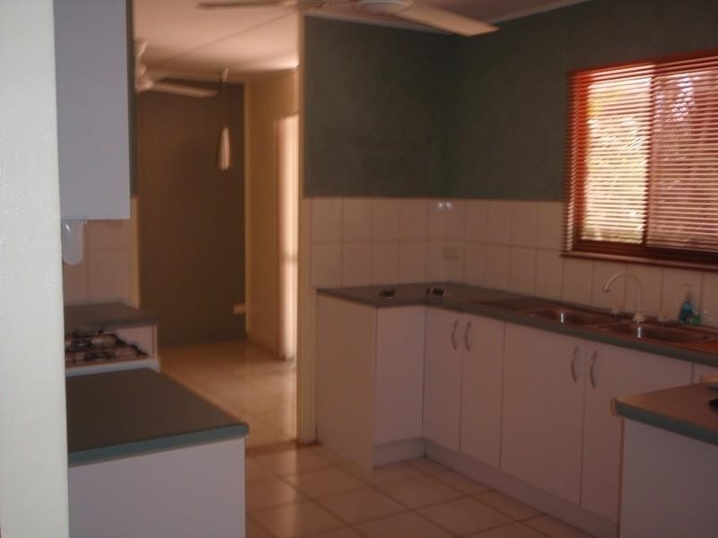 6 Kriewaldt Circuit, Driver NT 0830