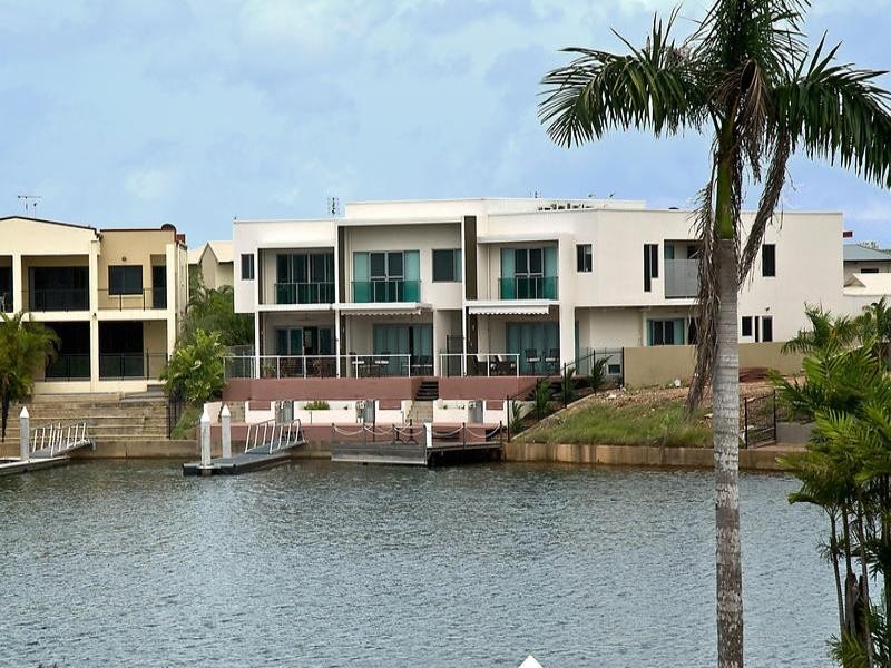 2/18 O’Ferrals Road, Bayview NT 0820