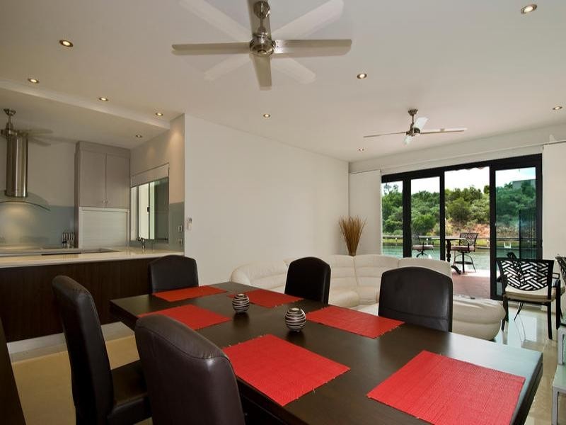 2/18 O’Ferrals Road, Bayview NT 0820