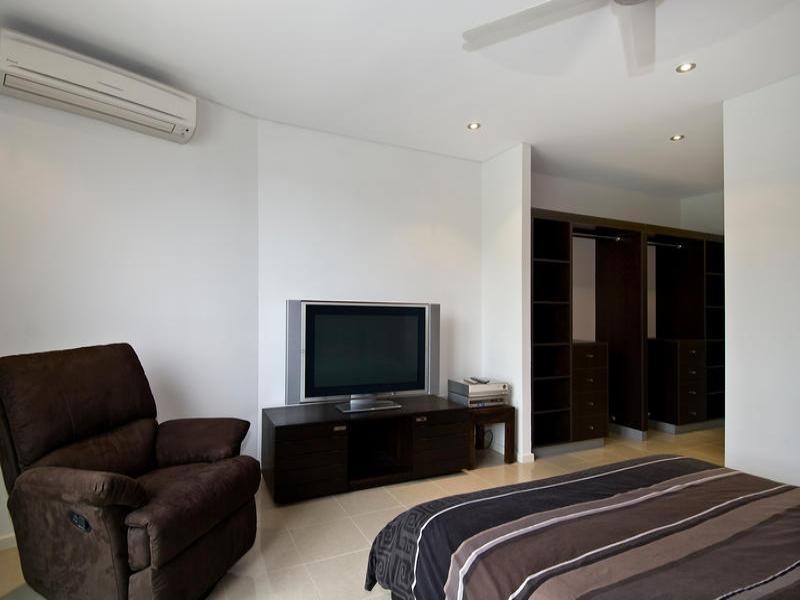 2/18 O’Ferrals Road, Bayview NT 0820