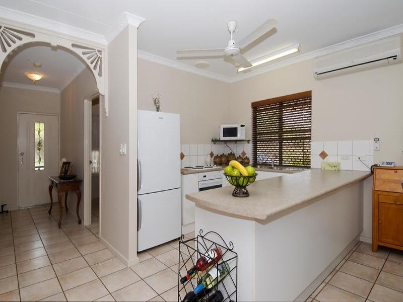 2 Trochus Court, Woolner NT 0820